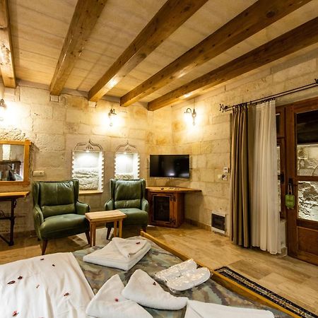 Charming Cave Hotel Göreme Room photo