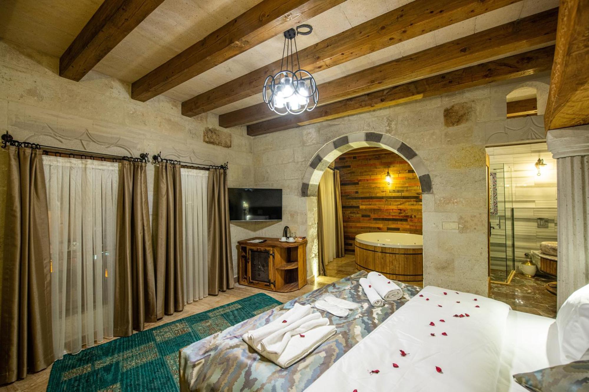 Charming Cave Hotel Göreme Room photo